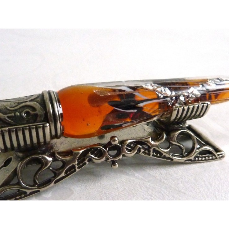 Ein silbernes Blattglas-Kalligraphiefeder-Set mit Federrest Ein silbernes Blattglas-Kalligraphiefeder-Set mit Federrest