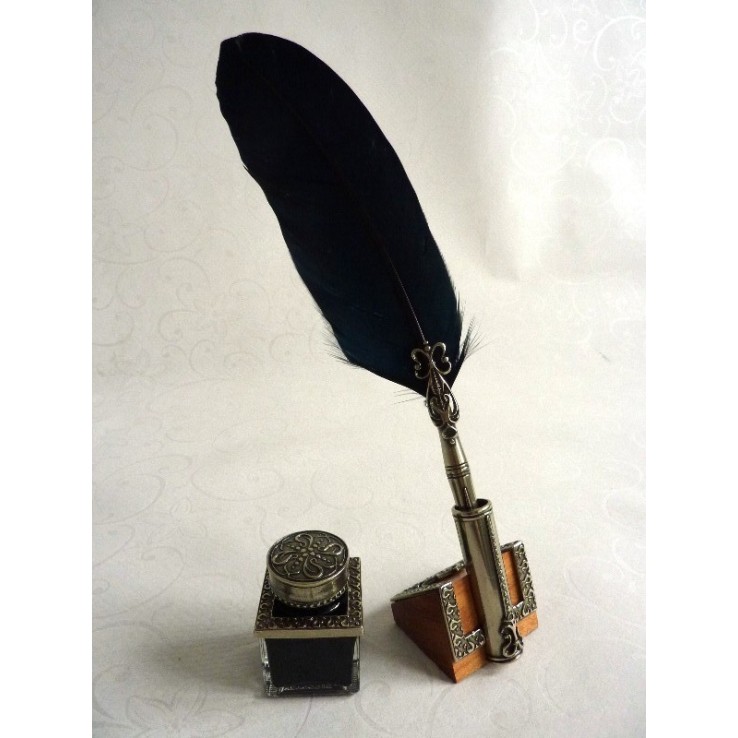 Pluma, tintero y portalápices Pluma, tintero y portalápices
