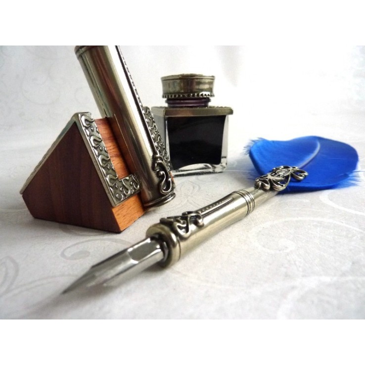 Feather Quill Dip Pen Inkwell & Pen Holder Feather Quill Dip Pen Inkwell & Pen Holder