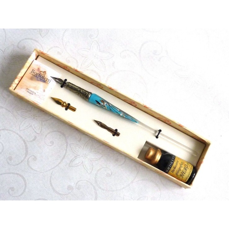 Calligrafia penna in vetro foglia argento e inchiostro Calligrafia penna in vetro foglia argento e inchiostro