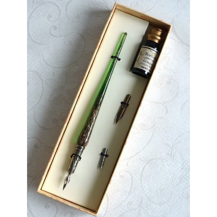 Stylo calligraphie cuivre et verre Stylo calligraphie cuivre et verre