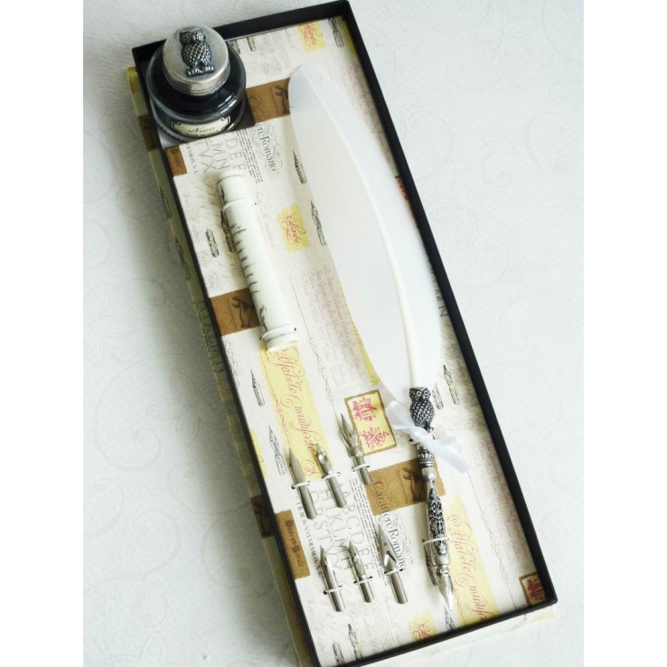 White feather quill dip pen & ink owl design White feather quill dip pen & ink owl design