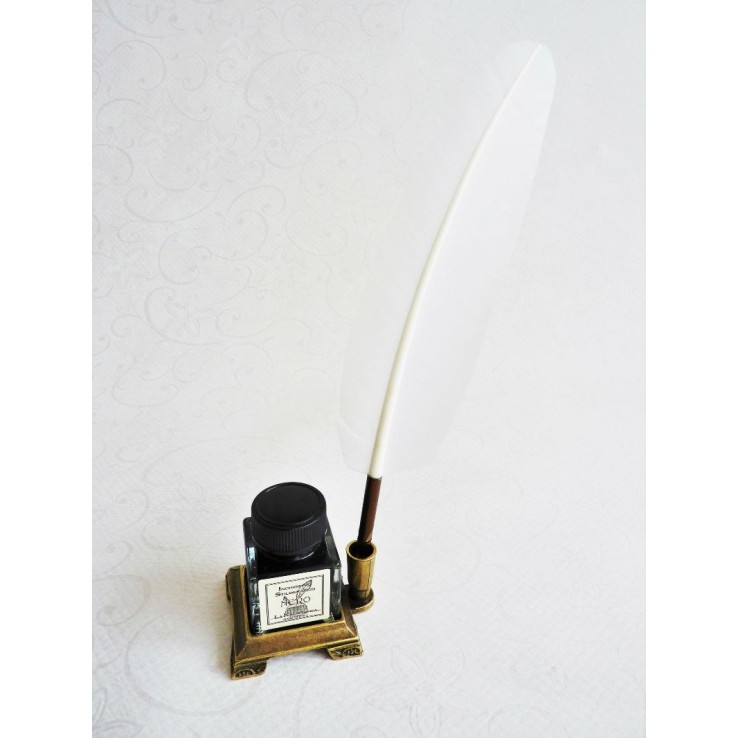 White Feather Quill 8 Nibs Ink Holder White Feather Quill 8 Nibs Ink Holder