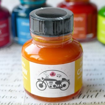 Chasing Elva Canary Jaune Calligraphie Calligraphie Encre 30ml Bouteille 2
