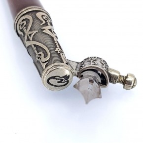 Bolígrafo oblicuo en madera y bronce