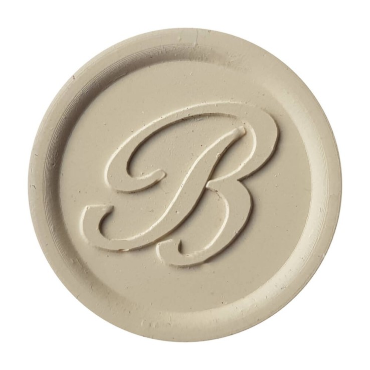 Elegant cream wax seal created with Bortoletti sealing wax