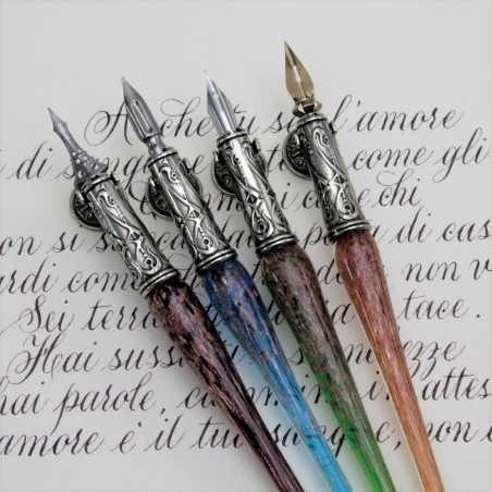 Penna di calligrafia alvise di Bortoletti Nel primo piano di vetro di Murano