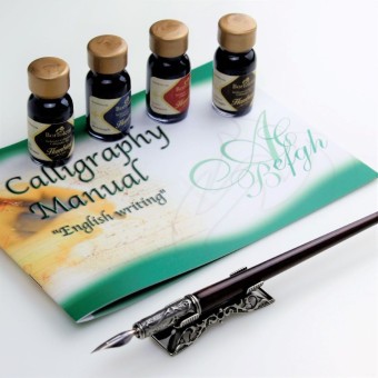 Bortoletti Guardi in legno calligrafia con sei nibs 2