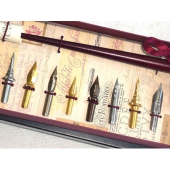 Set di penne per calligrafia in legno 2
