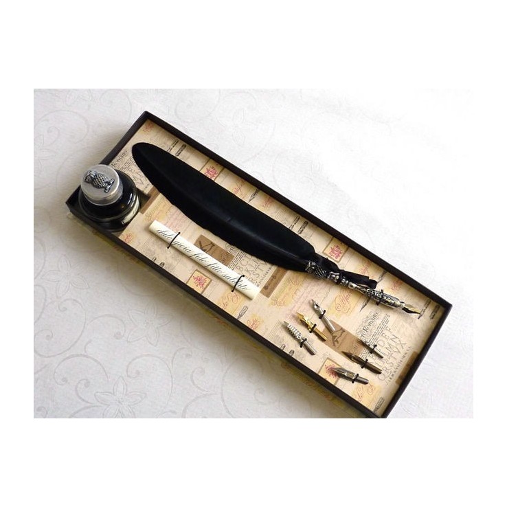 Black Feather Pen - Owl Design Black Feather Pen - Owl Design
