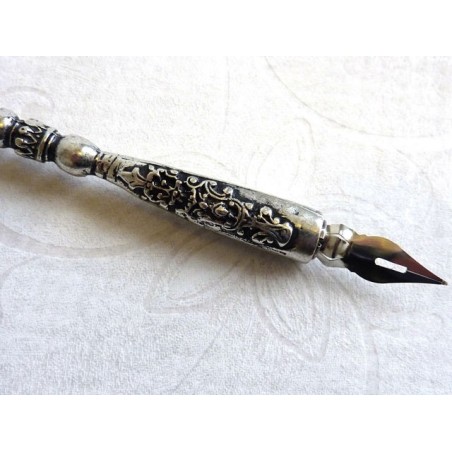 Bolígrafo de pluma negra - Diseño búho